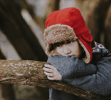 Gelangweiltes Kind Gelangweiltes Kind